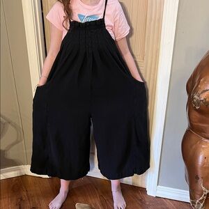 S GUC Free People Black Wide-Leg Jumpsuit